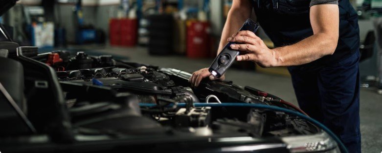 Gépjármű-szerelő munkatárs – Pomáz, hétköznapi beosztás, biztos háttér