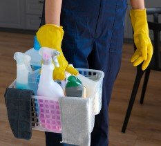 Nyugodt takarítói munka Budapesten – irodai környezet, hétfőtől péntekig