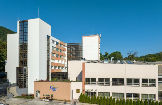 Szakács állás Budapest II.​ kerület –​ nyugdíjas apartmanházban, stabil hosszú táv