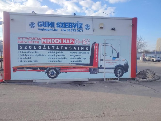Autó- és gumiszerelő